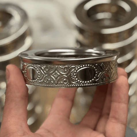 Paredes gruesas de origen brasilero, sin filtraciones ni rajaduras.