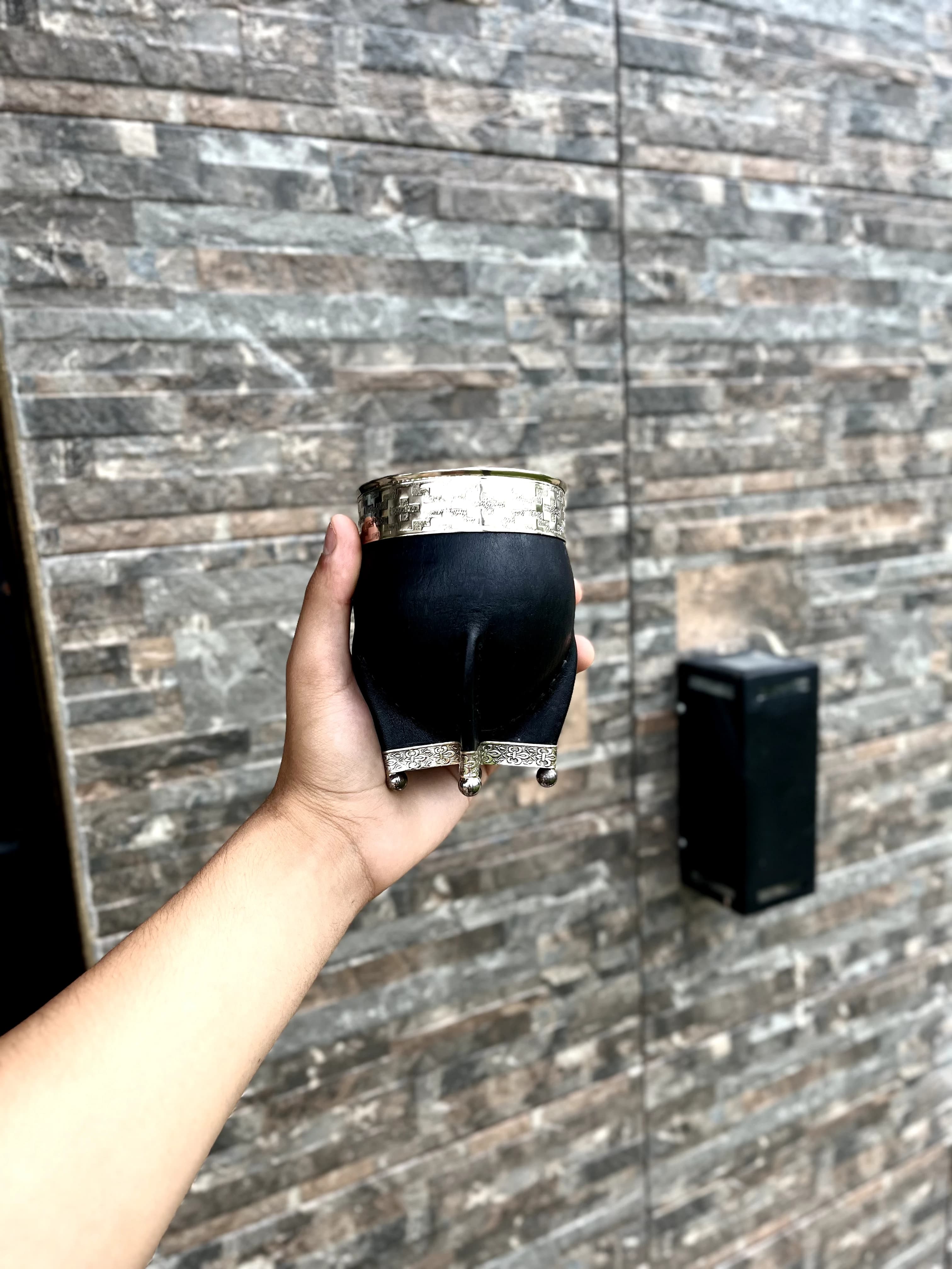 Imperial Liso Base con Pelotitas